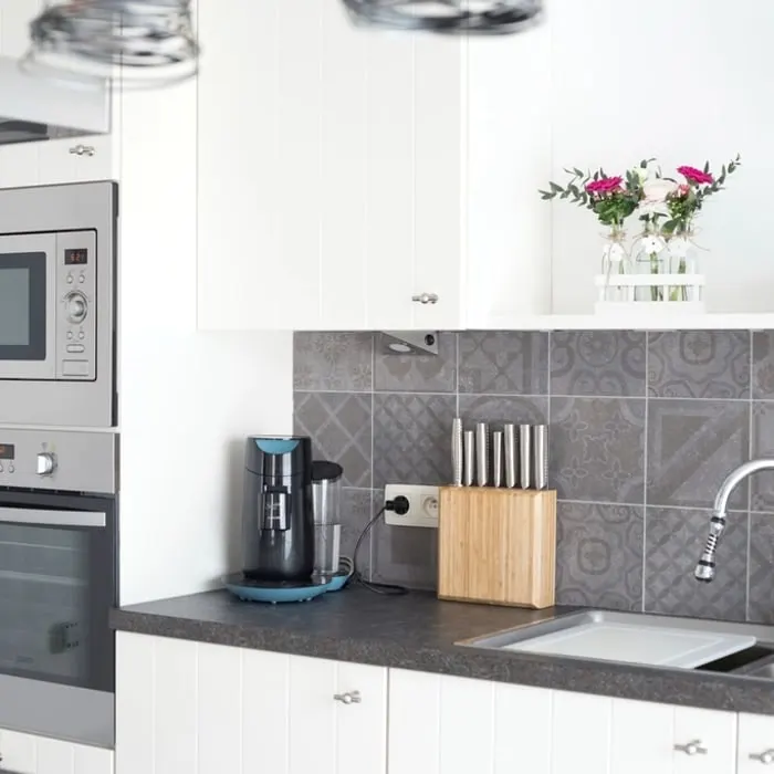 Kitchen chimney and hob (stock photo)